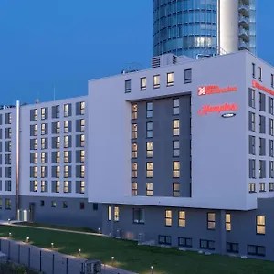 מלון Hilton Garden West