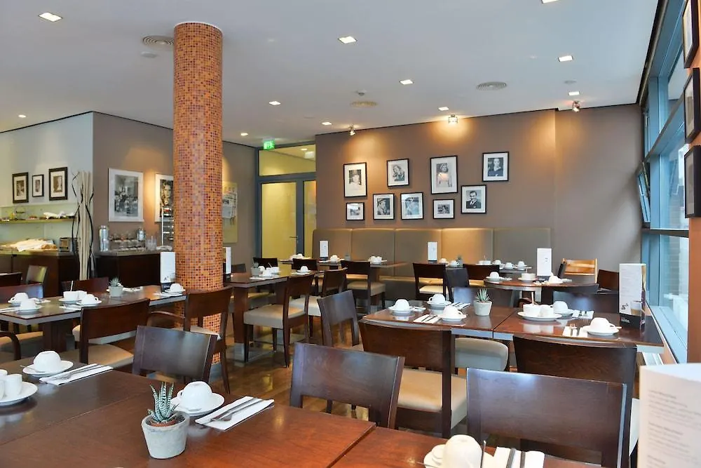 Hotel Santo Cologne