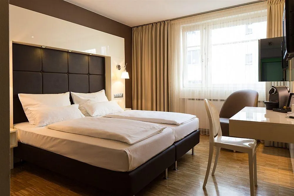 Hotel Santo Cologne
