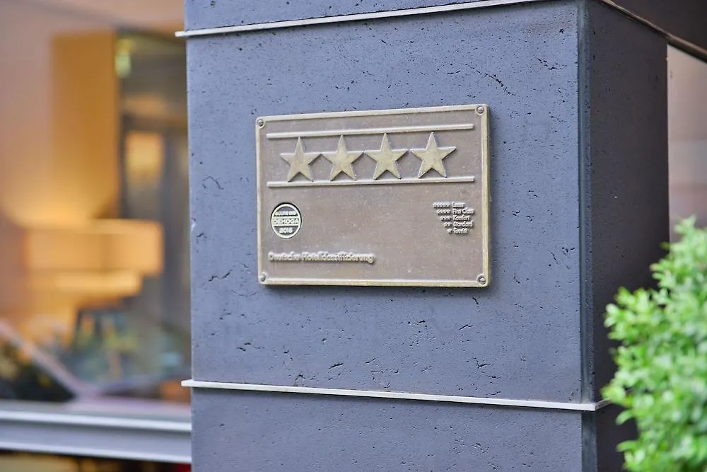 Hotel Santo Cologne
